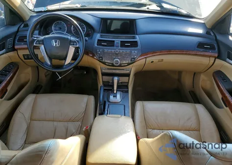 2011 Honda Accord Exl z USA, uszkodzony, nr VIN 1HGCP3F81BA013524